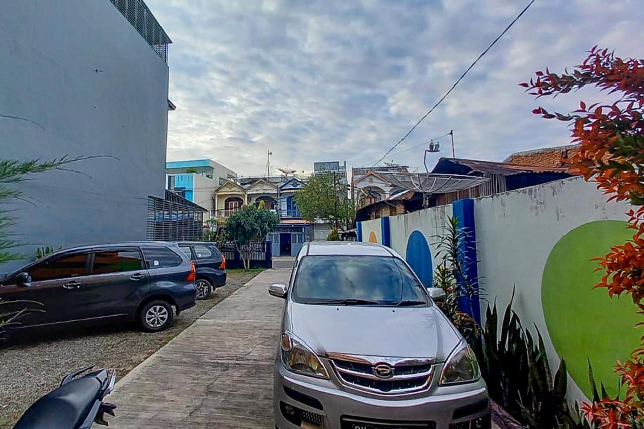 Sutomo Indah Homestay Syariah RedPartner Padang Sidempuan Bagian luar foto